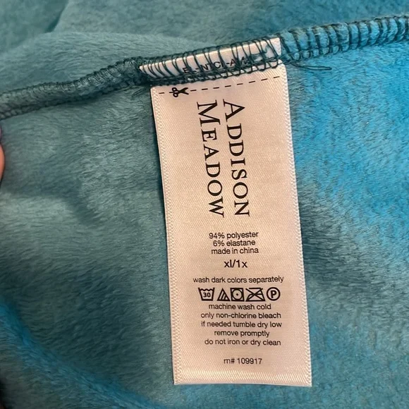 Women's Velour Robe - Size XL/1X - Picture 4 of 5